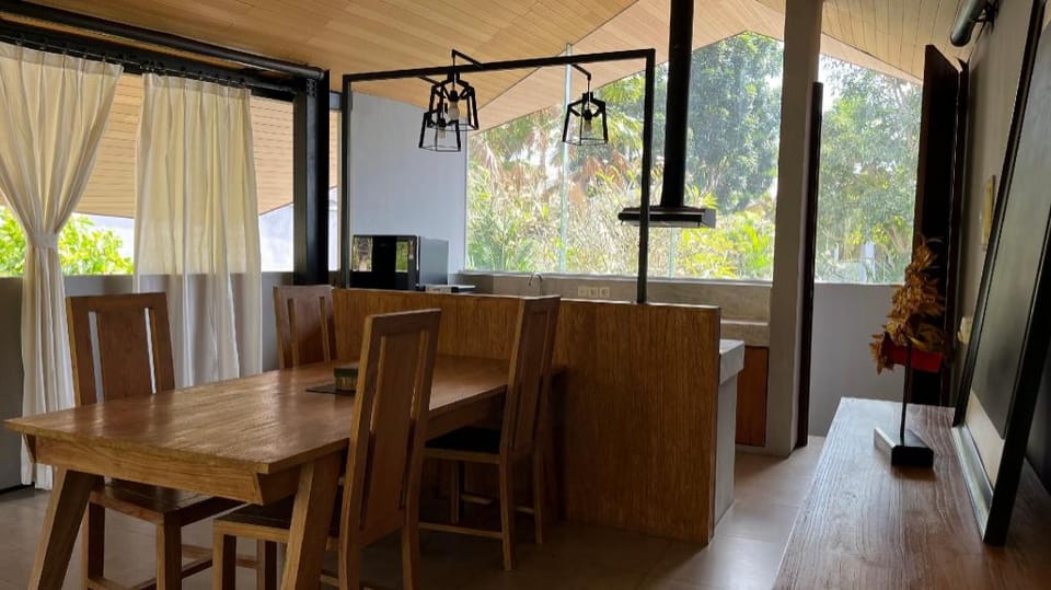 Dancing Hana Villa Nusa Dua (1 Bedroom Villa with Sharing Pool Minimum Stay 2 Nights ) Hotel in Bali