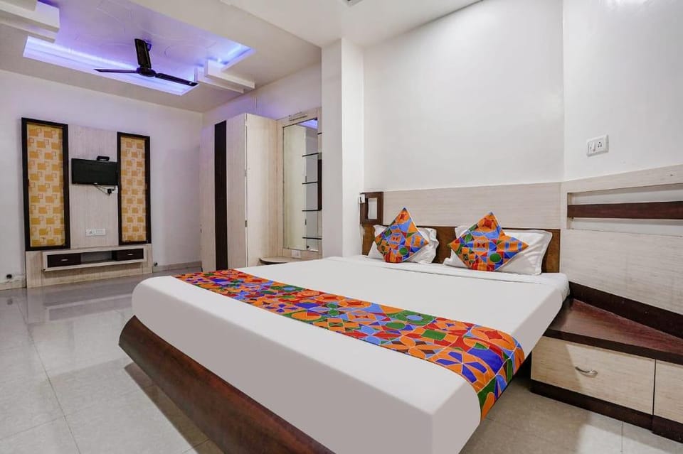 Hotel Sitara Inn Hotel in Maharashtra