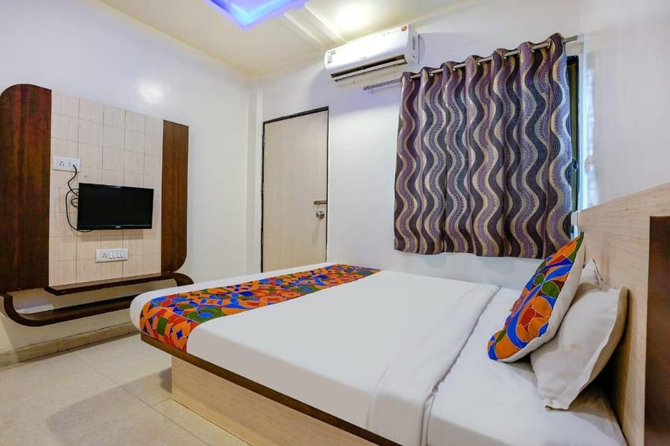 Hotel Sitara Inn Hotel in Maharashtra