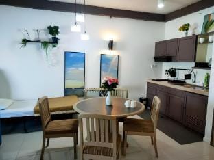 3 bedroom apartment full Seaview Apartment in Tanjung Bungah