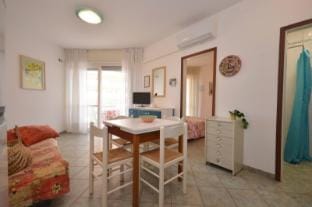 Renovated seaside apartment with modern charm Apartment in Lignano Sabbiadoro
