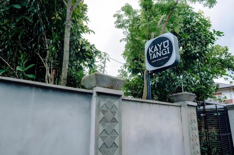 Kayu Tangi Guest House Syariah Hotel in Indonesia