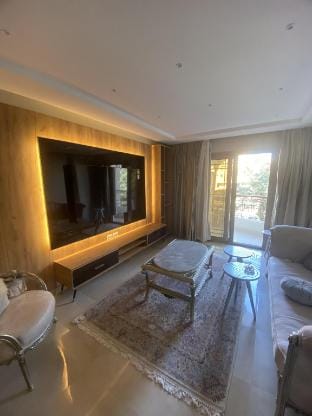 شقه فندقيه بالمهندسين Apartment in Egypt