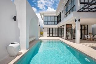 Aesthetic Bliss: Fusion 3BR Pool Villa Cristina Villa in Rawai