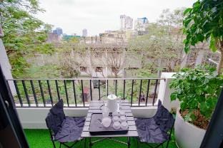 Ấm Êm Homestay Vacation rental in Hanoi