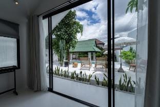 Stuning pool villa Old Town CM Villa in Chiang Mai