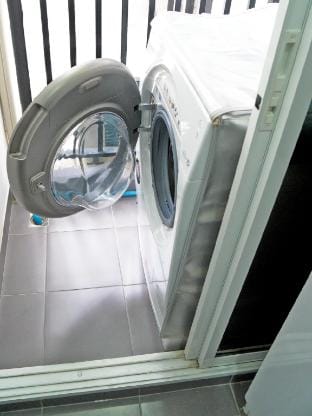 Frugal Serviced Studio-Homey and near MRT Apartment in Bangkok