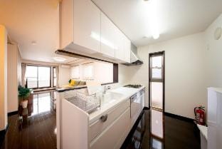 池袋徒歩11分要町駅３分/3階建て一軒家/貸切/キッチン設備完備/寝室4つ/トイレ２つ/最大８人 Vacation rental in Japan