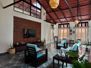 Teal - The Kumberi Manor Vacation rental in Karnataka