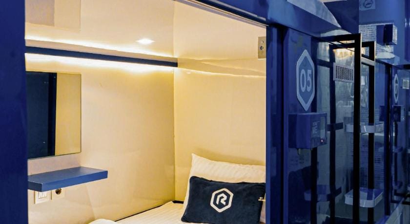Rosalyne Sleepbox Malioboro 3 Hotel in Yogyakarta
