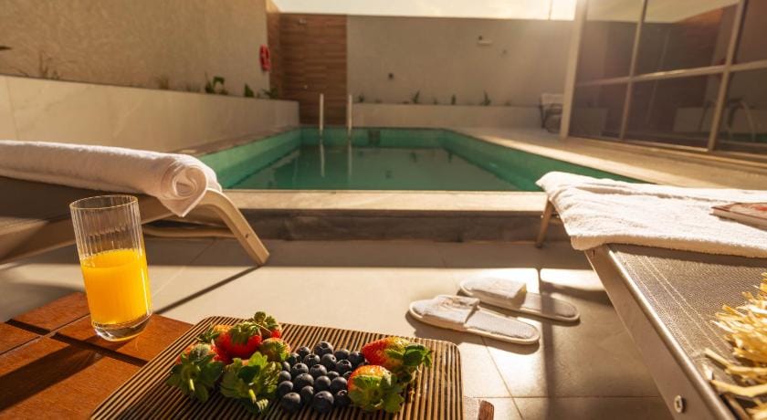 Yonobi يونوبي Hotel in Medina