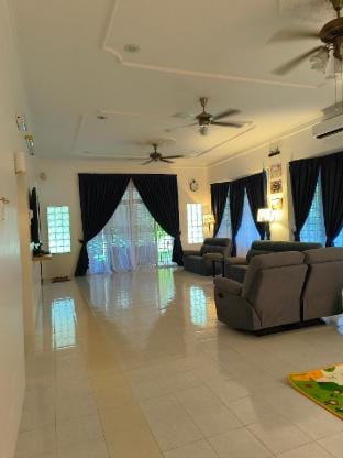 Frangipine Villa  Villa in Perak