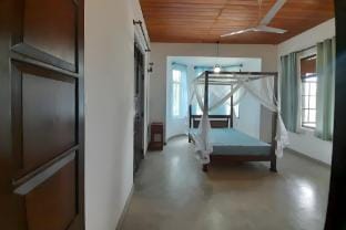 Devonia -Beautiful Holiday Villa Near Galle Fort Villa in Galle