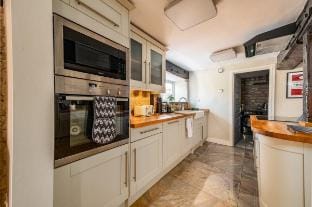 Stunning spacious 3 bedroom central apartment Vacation rental in South Kesteven District