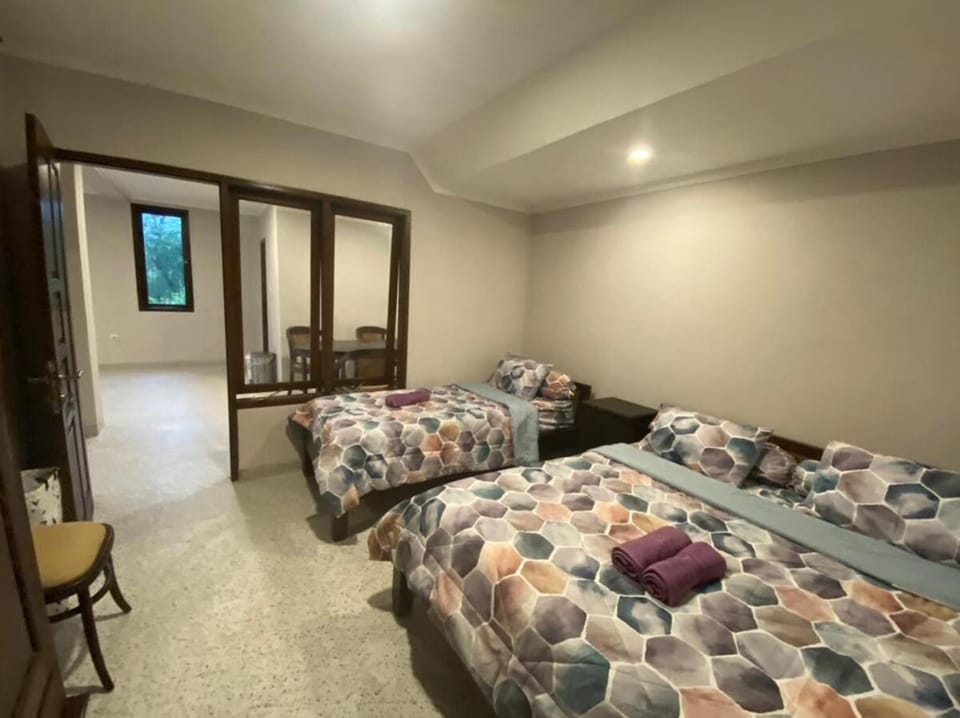 Villa Alleira Lembang Bandung, Mountain View, BBQ & WIFI Facility Villa in Lembang