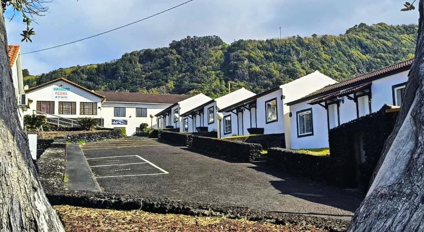 Ocean Front Rooms Hotel in Azores District