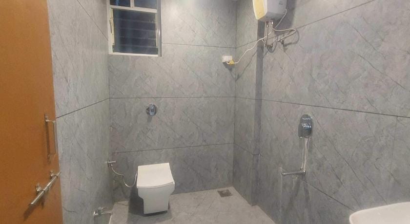 Hotel O Phoenix Ac Rooms Hotel in Pune