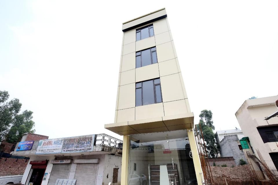 Hotel O Sky Hotel in Punjab, India