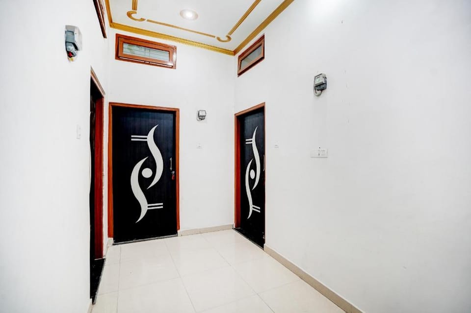 Hotel O Aarna Guesthouse Hotel in Varanasi