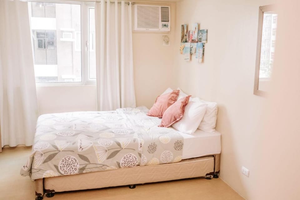 A Serene  Cozy Oasis Apartment in Iloilo City