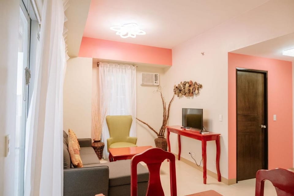 Spacious  Cozy Urban Oasis Apartment in Iloilo City