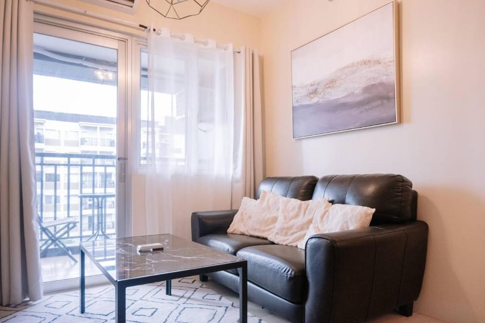 Spacious Comfort for Groups Vacation rental in Iloilo City