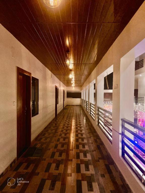 Shiva Kashi Inn Hotel in Varanasi