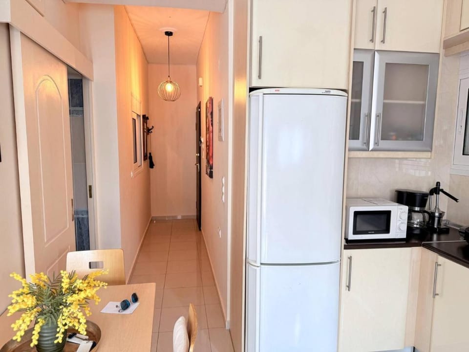 Little Central Apartment-1min walk from everywhere Apartment in Chania