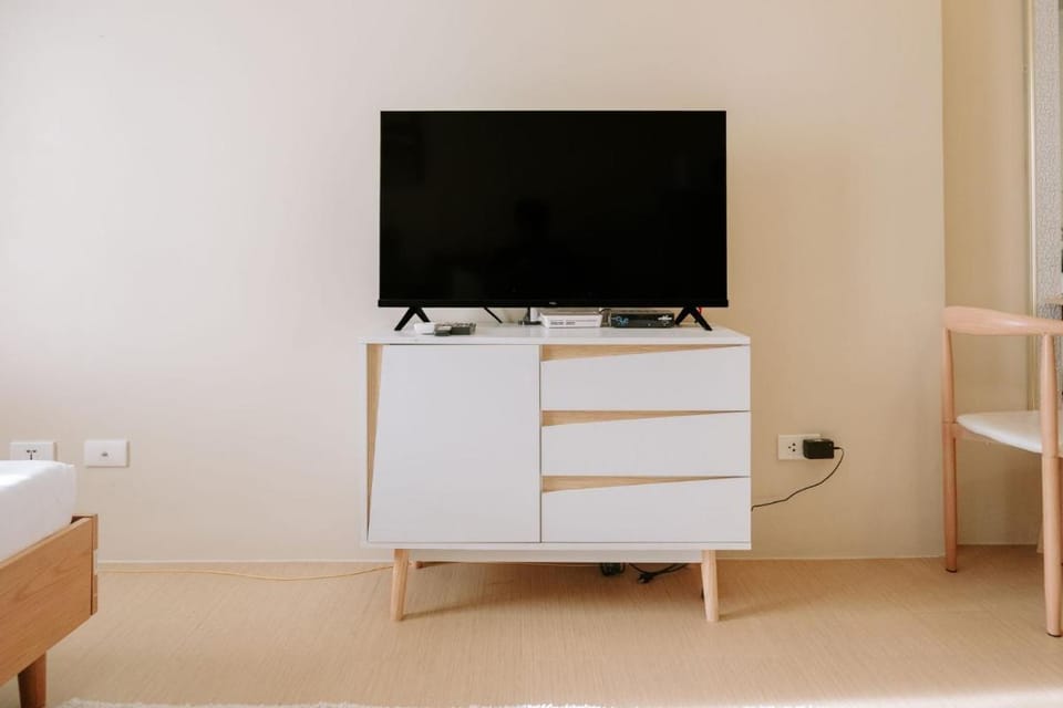 Travelers Favorite Cozy Spot Apartment in Iloilo City