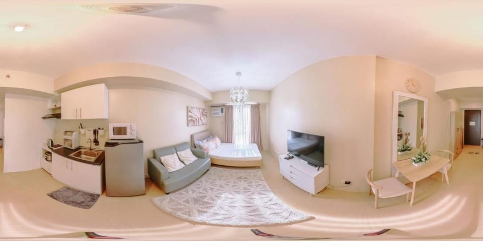 Travelers Favorite Cozy Spot Apartment in Iloilo City