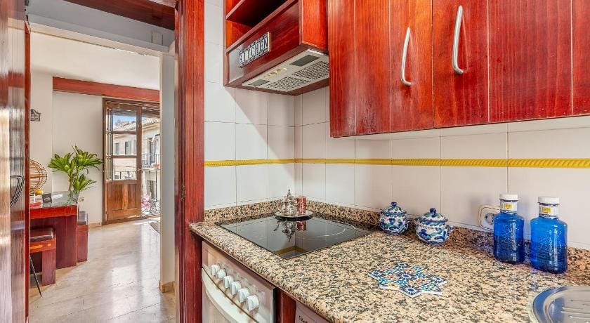 Apartamento con encanto granadino en el Barrio del Realejo Apartment in Granada