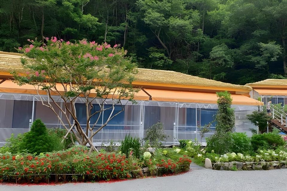 Miryang Traditional Thatched-Roof Love Pension Bed and Breakfast in South Korea