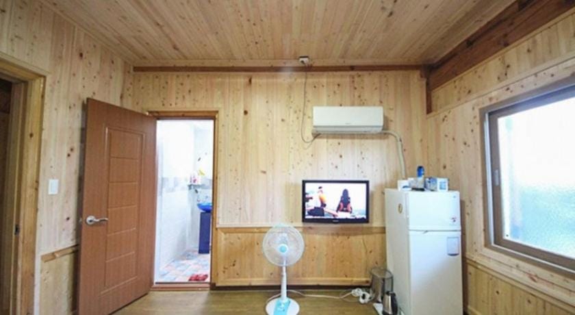 Doyosae Hanok Pension Bed and Breakfast in South Korea