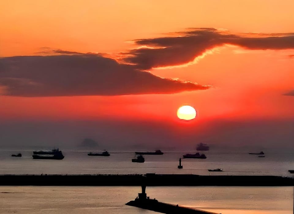 Yeosu C Hotel N Resort Bed and Breakfast in South Korea