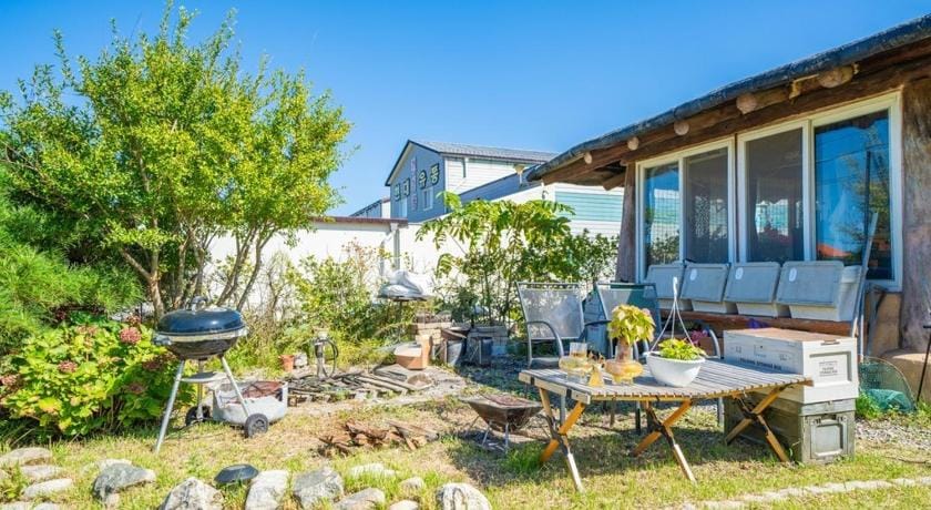 Yangyang Todam Glamping N Pension Bed and Breakfast in South Korea