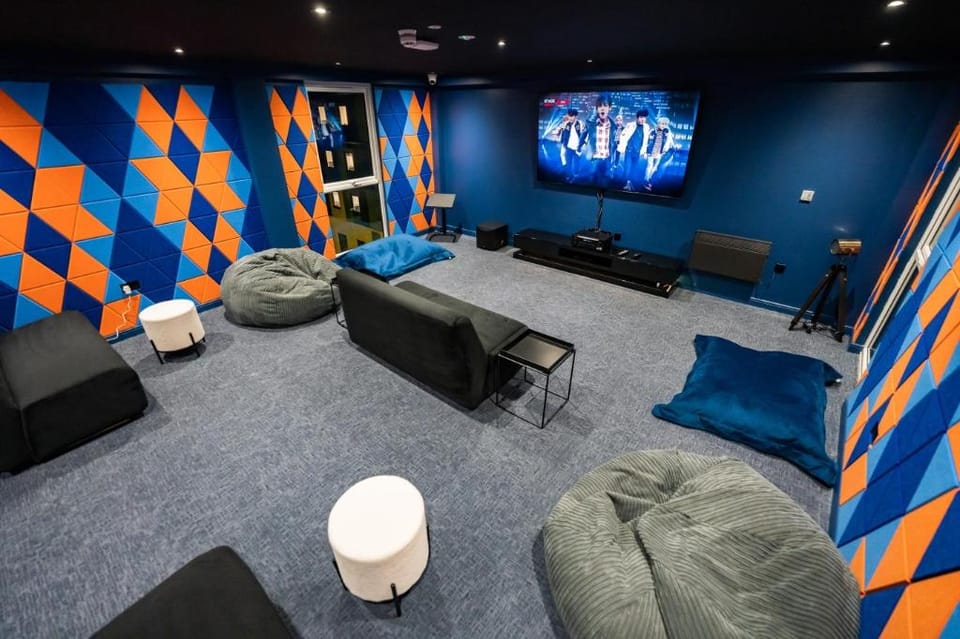 URBAN HUB, Next to Uclan Apartment in Preston