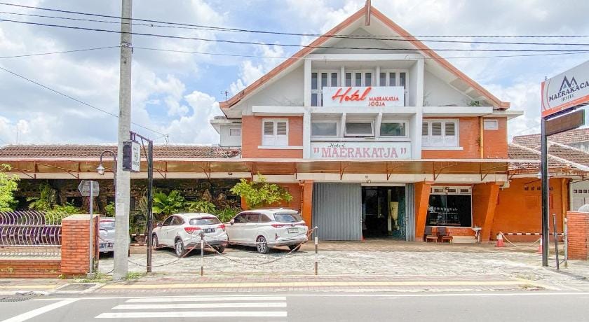 Hotel Maerakaca Tugu Yogyakarta Mitra RedDoorz Hotel in Yogyakarta