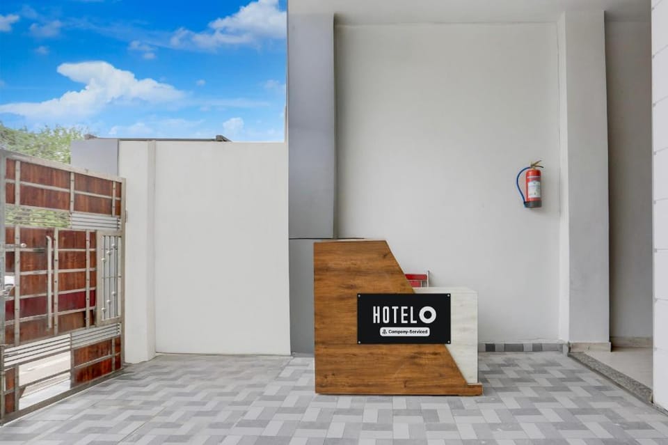 Super Hotel O Bareilly Near Satellite Bus Stand Hotel in Uttar Pradesh