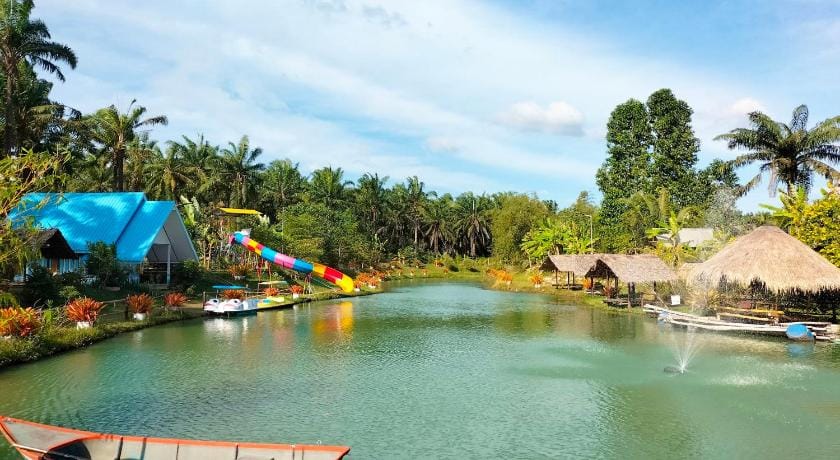 พรผู้สร้าง Farm Stay in Thailand