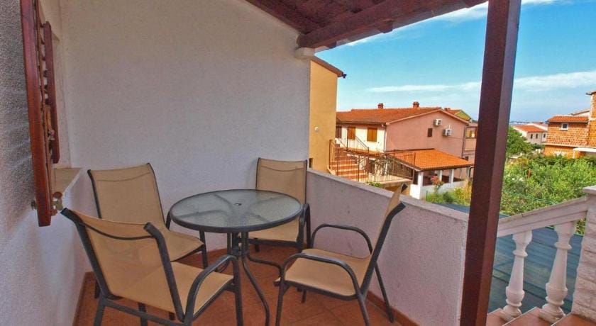 Cozy apartment in Peroj Apartment in Fažana
