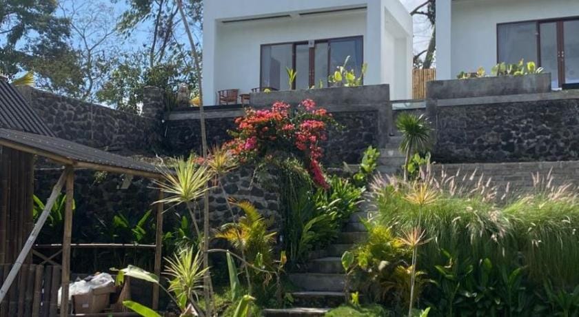 kayana lake view Hotel in Karangasem Regency