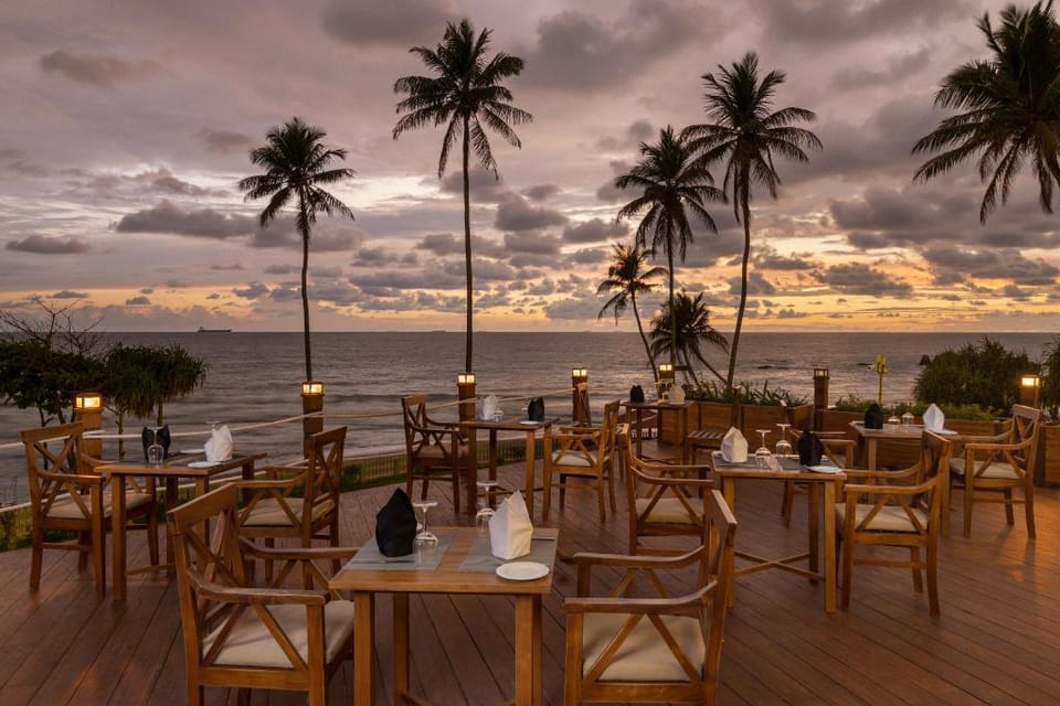 Oceanfront Condominiums - Galle Hotel in Galle