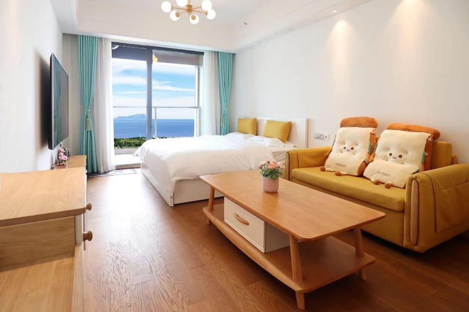 Ancient Whale x Creative Sea View Hotel Apartment Apartment hotel in Qingdao