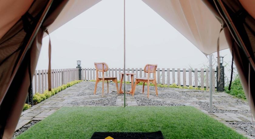 Glamping Telaga Menjer By Travelink Vacation rental in Indonesia
