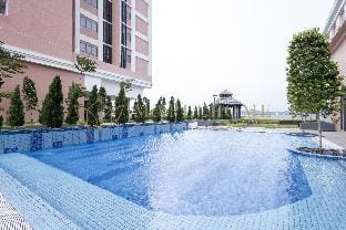 EduSentral Premier Suites Setia Alam Apartment in Selangor, Malaysia