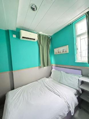 旺角地铁站  旺角中心  朗豪坊  信和中心  清新双人房 Apartment in Hong Kong