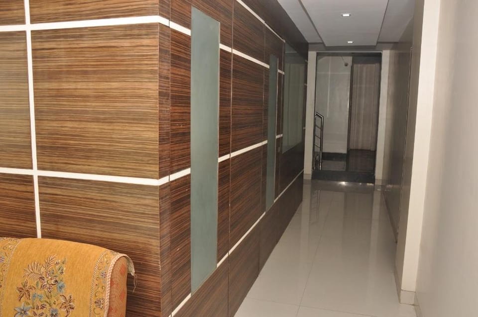 Hotel Kalpadeep Hotel in Maharashtra