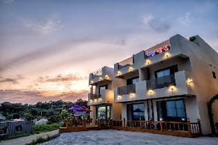 Ganghwado Baba Valley Pension Bed and Breakfast in Gyeonggi-do