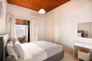 Apartment Thalia - peaceful, 100m to beach Apartment in Corfu, Greece