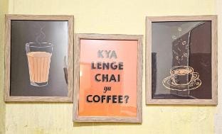 Bohemian Rhapsody - Queens Apartment in New Delhi
